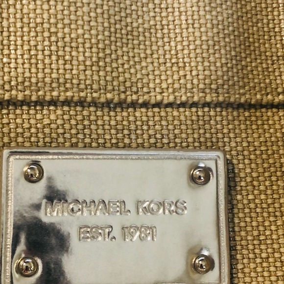 Michael Kors tan tote - Picture 5 of 7